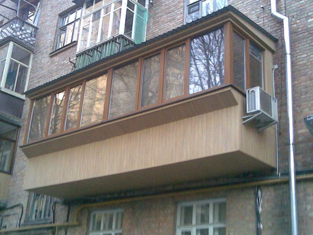 балкон п-образный