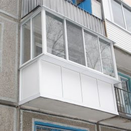 балкон п-образный